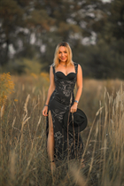 Perfect woman oksana from zurich with Blonde hair age 45 photo-3