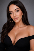 Belles femmes ukrainiennes viktoria de kyiv aux cheveux Brunette, age 40 photo-6