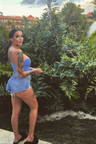 Girl from san francisco bettina with Black hair age 31 photo-5