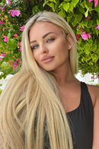 Girl from los angeles yulia with Blonde hair age 31 photo-8