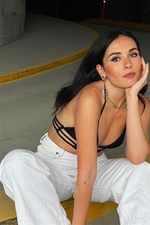 Meet moldovan girl ekaterina from fălesti, pinzareni with Black hair age 31 photo-5