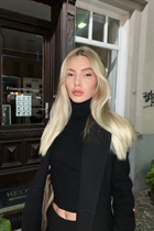 Date ukrainian anna from kiev with White Grey hair age 28 photo-4