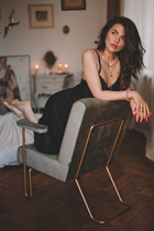 Pretty Ukrainian girl anna from odessa with Dark Brown hair age 33 photo-3