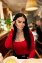 Czech girl elena from prague with Dark Brown hair 30 years old photo-7