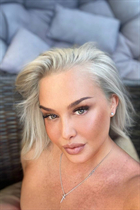 Femme parfaite alla de rome avec Blond cheveux, âge 58 photo-24