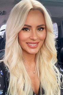 Épouse d'Ukraine tanya de dnipro avec Blond cheveux, âge 51