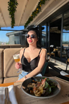 Épouse d'Ukraine ella de dnipro avec Noirs cheveux, âge 28 photo-4