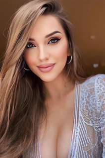 Rencontre femme ukrainienne lika de vinnitsa avec Brunette cheveux, age 25