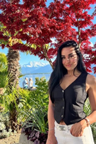 Femme parfaite yulia de alanya avec Chatain clairs cheveux, âge 40 photo-1