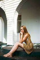 Novia de Ucrania elizaveta de konstantinovka con pelo Marrón claro y edad 26 photo-6