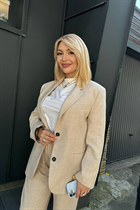 Salir con mujeres ucranianas svetlana de kiev con pelo Rubio y edad 45 photo-7