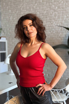 Single Ukrainian lady yuliana from kyiv with Dark Brown hair age 46 photo-8
