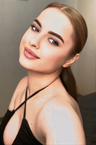 Pretty girl nadia from miami with Light Brown hair age 22 photo-13