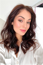 Date Ukrainian women yaryna from lviv with Dark Brown hair age 35 photo-13