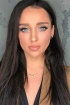 Ukrainian lady marianna from kiev with Black hair age 34 photo-5