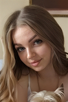 Belle femme tchèque yana de sokolov avec Chatain clairs cheveux 27 ans photo-24