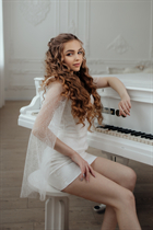 Belle femme tchèque yana de sokolov avec Chatain clairs cheveux 27 ans photo-35