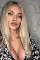 Perfect woman julianna from kiev with Blonde hair age 33 photo-15