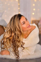 Fille de valencia alina aux cheveux Chatain clairs, age 42 photo-37