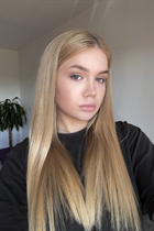 Jolie fille oksana de wroclaw avec Blanc gris cheveux, âge 24 photo-16