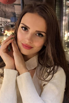 Date ukrainian girl anna from lviv with Light Brown hair age 25 photo-12