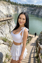 krakow bride mariia with Black hair age 43 photo-14