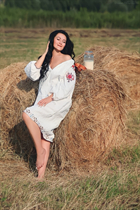 Girl in Ukraine larisa from kiev with Black hair age 48 photo-15