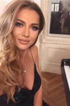 Pretty girl victoria from vienna  with Light Brown hair age 35 photo-11