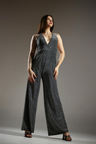 Slavic women lilia from ivano-frankovsk with Black hair age 20 photo-9