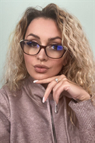 Wife from Ukraine anna from kharkov with Blonde hair age 34 photo-36