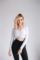 Moldovan girl for marriage pauline from bendery with Light Brown hair age 27 photo-1