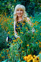 Ukrainian girl victoria from odessa with Blonde hair age 56 photo-4