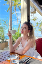 Rencontre femme ukrainienne alena de kremenchuk avec Blond cheveux, age 33 photo-3