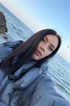Ukrainian bride anastasiia from odessa with Dark Brown hair age 30 photo-3
