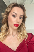 Ukrainian wife daryna from kiev with Blonde hair age 22 photo-6