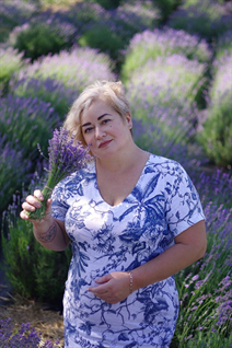 Mariée ukrainienne par correspondance alena de zaporizhia avec Blond cheveux, âge 51