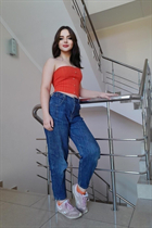 Dating ukrainian girl viktoriya from bila tserkva with Dark Brown hair age 21 photo-5