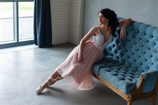 Beautiful ukrainian bride ekaterina from dnepr with Black hair age 35 photo-32