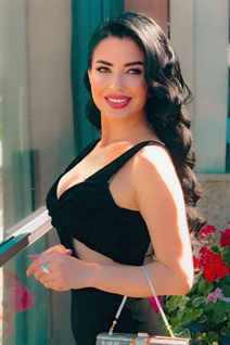 Slavic women oksana from brody with Black hair age 43