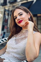 Romanian bride oksana from brasov with Light Brown hair 25 years old photo-1