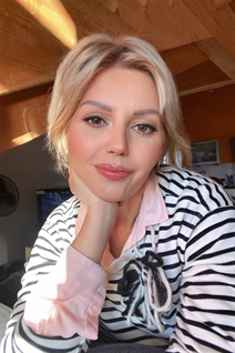 Mariée allemande margarita de immenstadt im allgau avec Blond cheveux 57 ans
