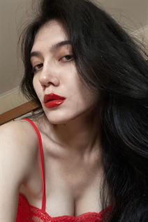 Beautiful ukrainian girl alina from kyiv with Dark Brown hair age 22