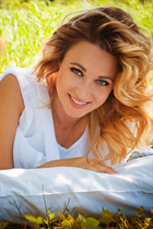 Dating a ukrainian woman olena from kiev with Blonde hair age 40 photo-16