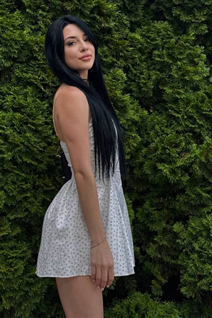 Femme ukrainienne pour le mariage julia de zaporizhzhia avec Noirs cheveux, âge 27
