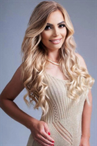 Bride from houston yana with Blonde hair age 42 photo-13