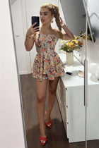 Femme roumaine maria de bucharest avec Blond cheveux 38 ans photo-46