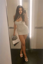 warsaw bride diana with Dark Brown hair age 24 photo-2