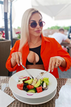 Ukrainian mail order bride yulia from lutsk with Blonde hair age 31 photo-8