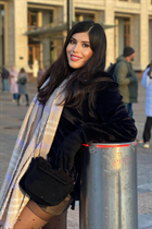 Sortir avec une fille mexicaine gabriela de victoria avec Noirs cheveux 29 ans photo-5