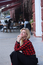 Gorgeous Ukrainian woman irina from nikolaev with Blonde hair age 32 photo-8